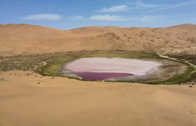 Badain Jaran Desert