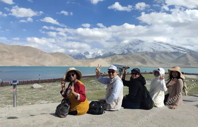 Karakuri Lake from Kashgar