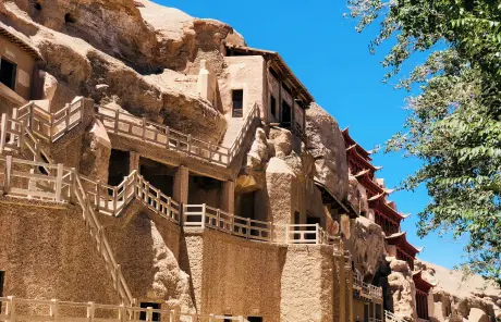 china-silk-road-trip-to-dunhuang-mogao-grottoes