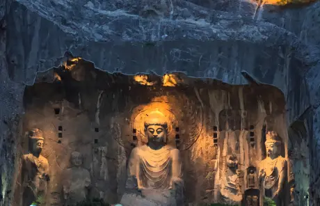 silk-road-buddhist-art-longmen-grottoes