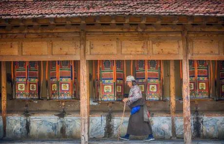 Silk road Xiahe tour with Labrang Monastery