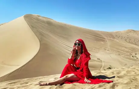 Visit Singing Sand Dunes on Dunhuang tour