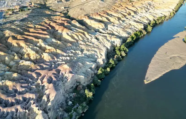 xinjiang Five-Colored Bay